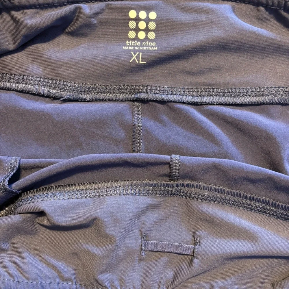 Title Nine Original Anti Run 7" Nimblene Shorts XL Blue Stretch Athletic Hiking - Picture 5 of 9